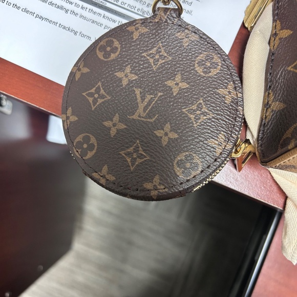 3100$ with wallet and strap - Picture 9 of 14